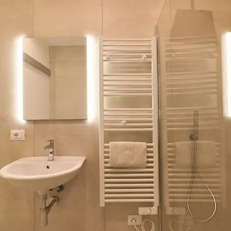 Elce - Historic Beams & Modern Design Apartment Perugia